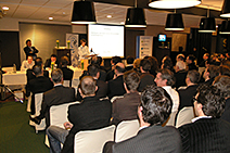 P2113869_k.jpg